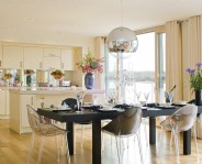 The Glasshouse, Lechlade